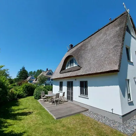 Strandgut-reethus Holiday home *