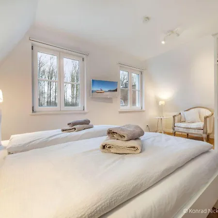 Strandgut-reethus * Глове